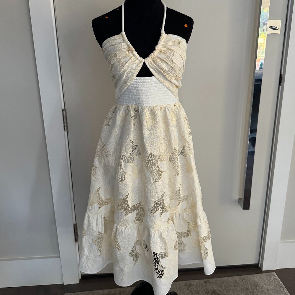 Gilner Farrar Billy Dress in Antique Whit Embroidery